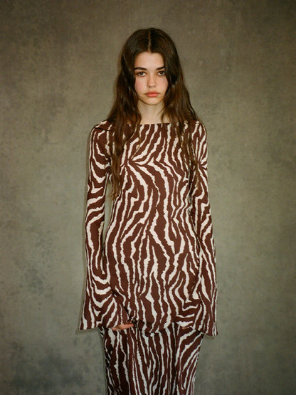 RÉALISATION PAR - THE GIA (Size Extra Small)